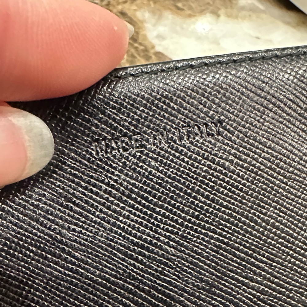 Prada Wallet - image 6